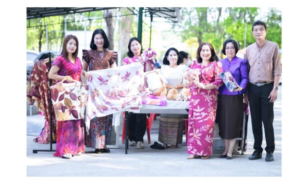 สตรีอำเภอบ้านค่าย จังหวัดระยองเจ๋ง จัดตลาดนัดสุขภาพครึ่งวัน ฟันยอดขายครึ่งแสน ในงานวันสตรีสากล ปี 2569