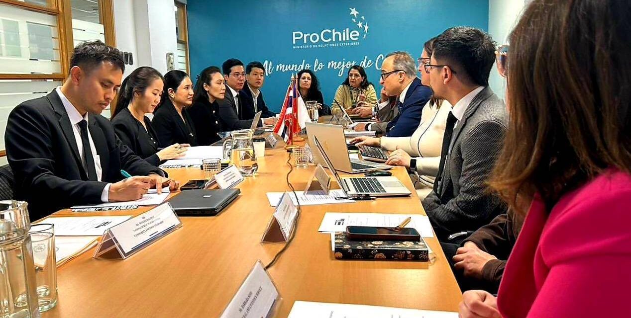 ไทยรุกเปิดตลาดชิลี ดันลำไย–มังคุดส่งออกปี 2570 พร้อมปั้นกุ้งแช่แข็ง–อาหารสัตว์เลี้ยงสู่ตลาดใหม่